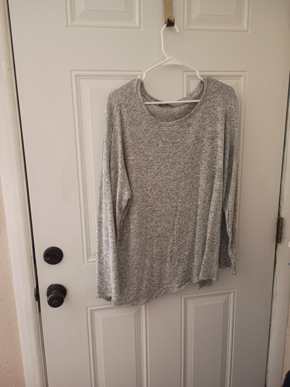 Market & Spruce Heather Gray Scoop Neck Long-Sleeve Top